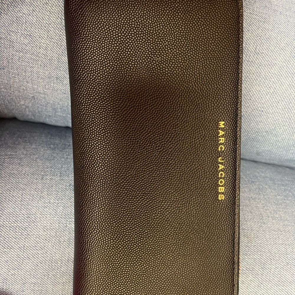 Marc Jacobs wallet